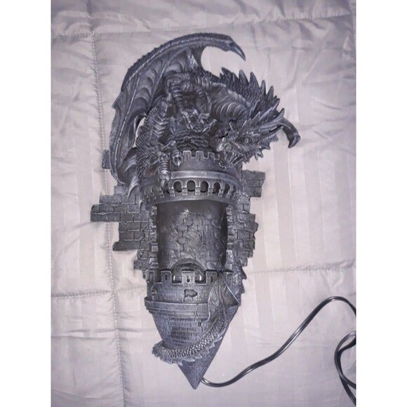 Dragon Light Sconce - Picture 2 of 2